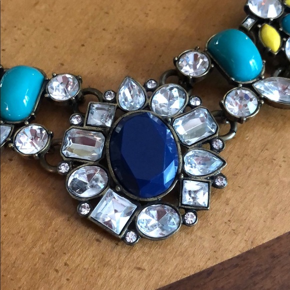 Statement necklace - Picture 3 of 3